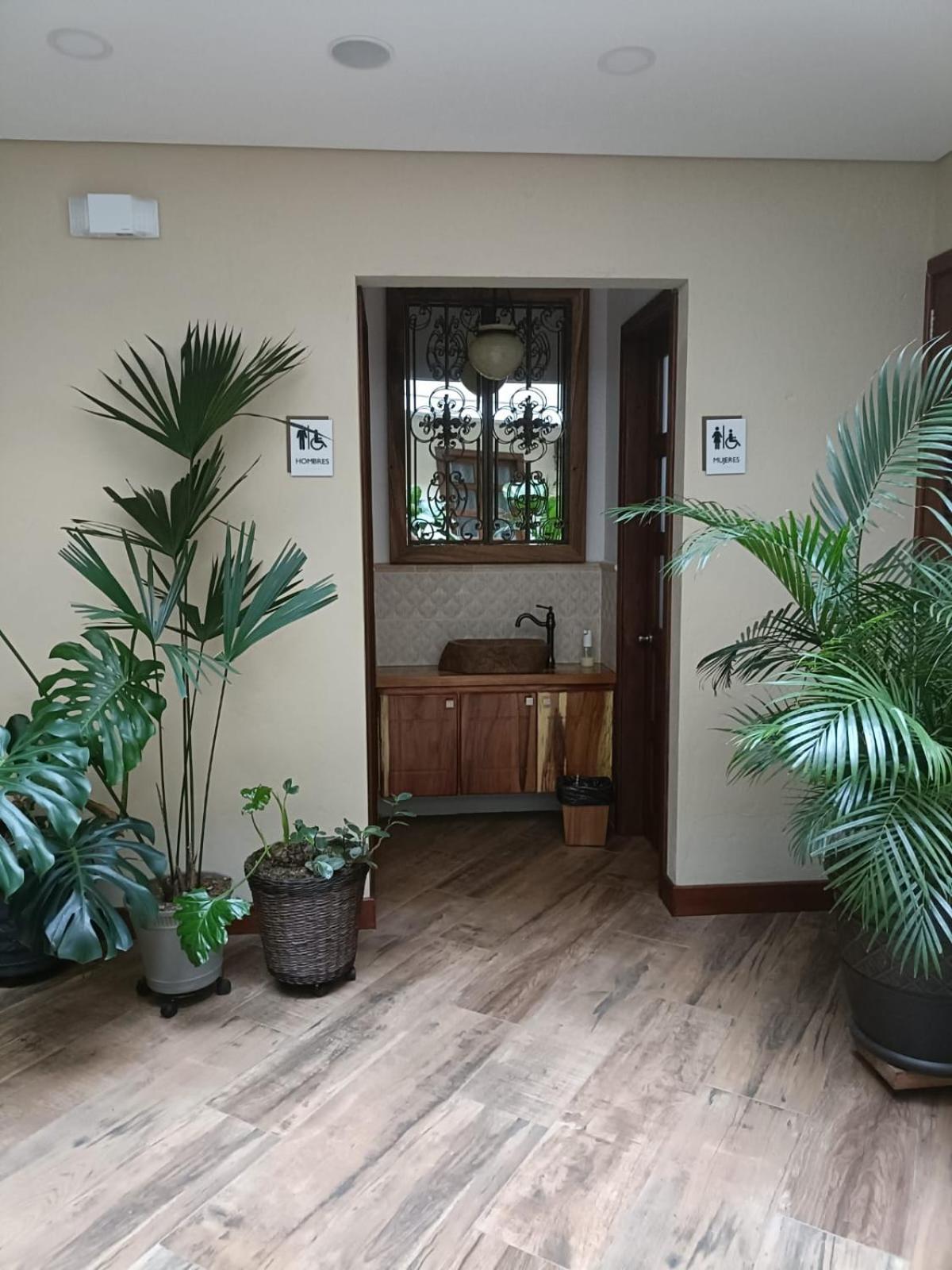 Wr Boutique Hotel خاردين المظهر الخارجي الصورة