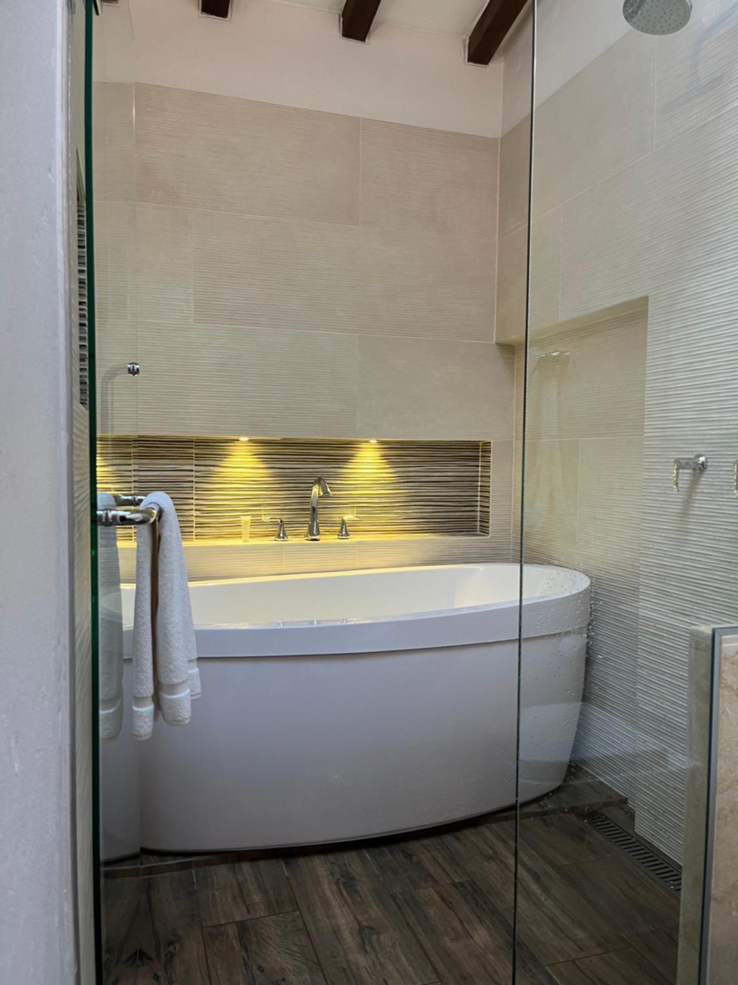Wr Boutique Hotel خاردين المظهر الخارجي الصورة